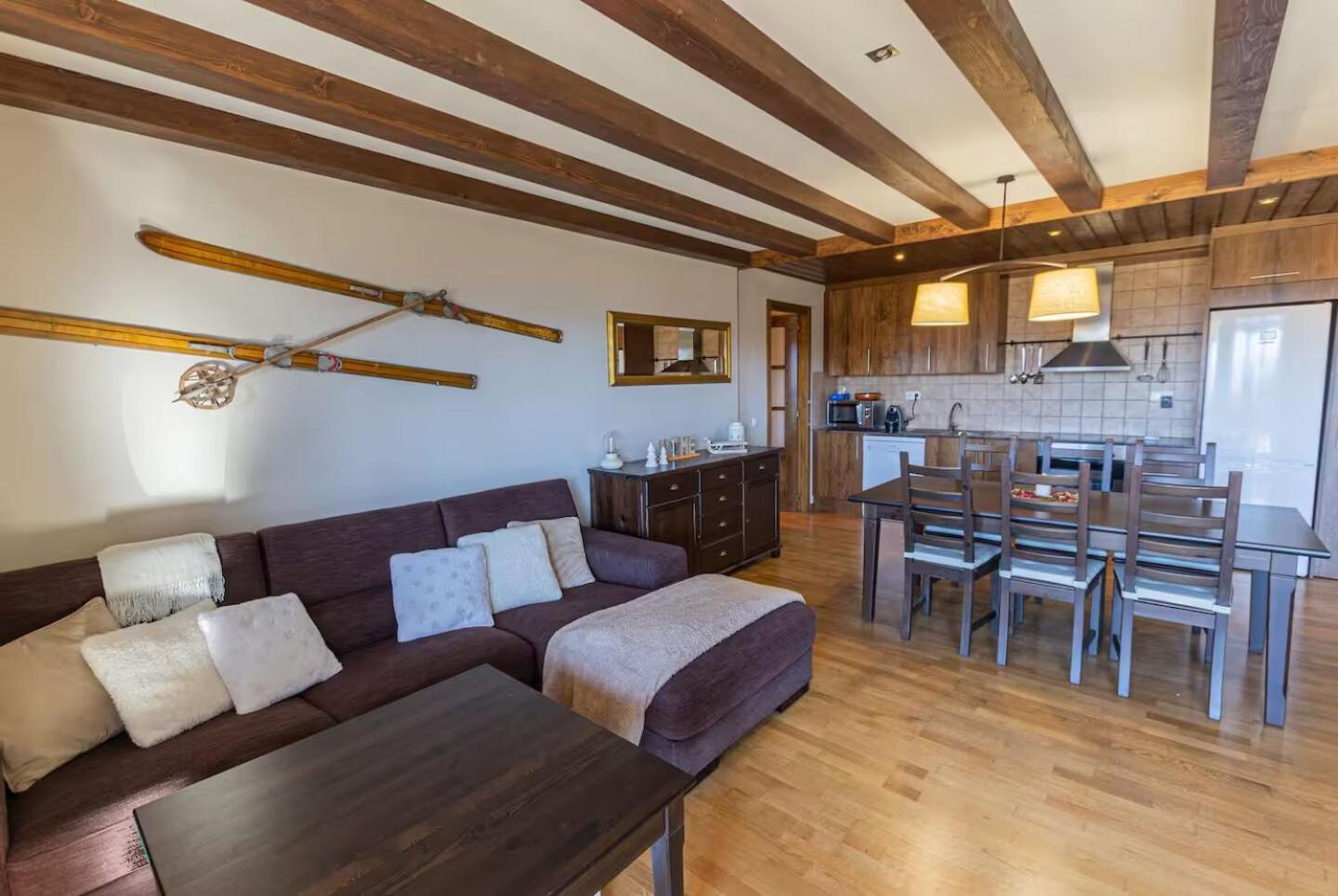 Apartament Les Costes Del Cadi Estavar エクステリア 写真