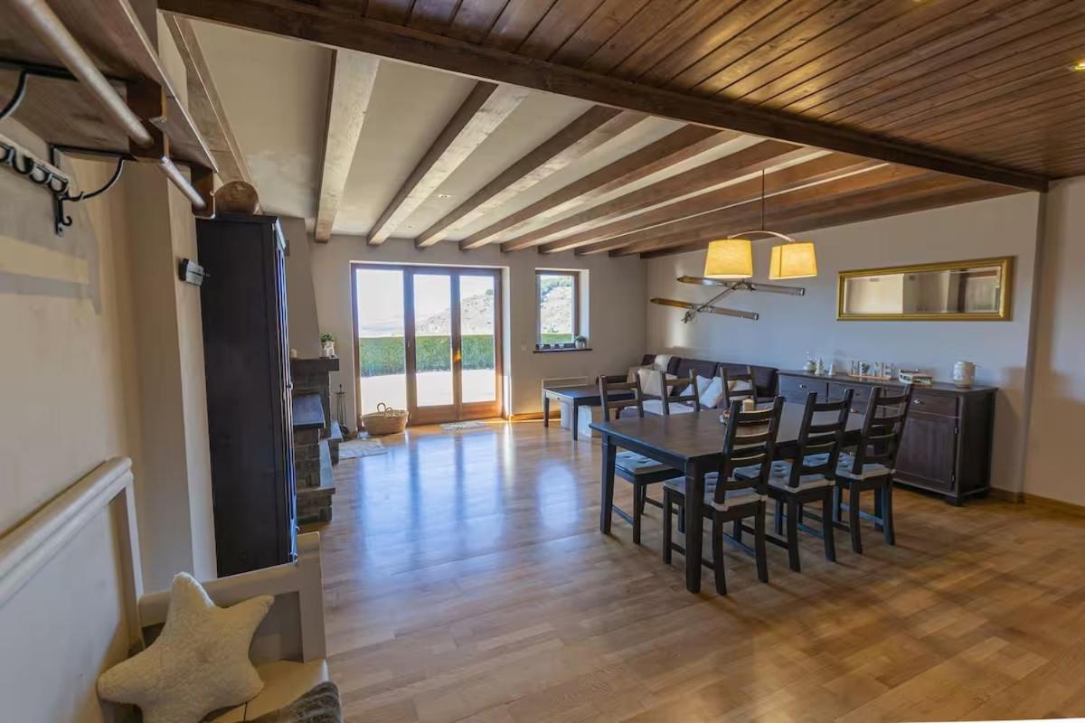 Apartament Les Costes Del Cadi Estavar エクステリア 写真