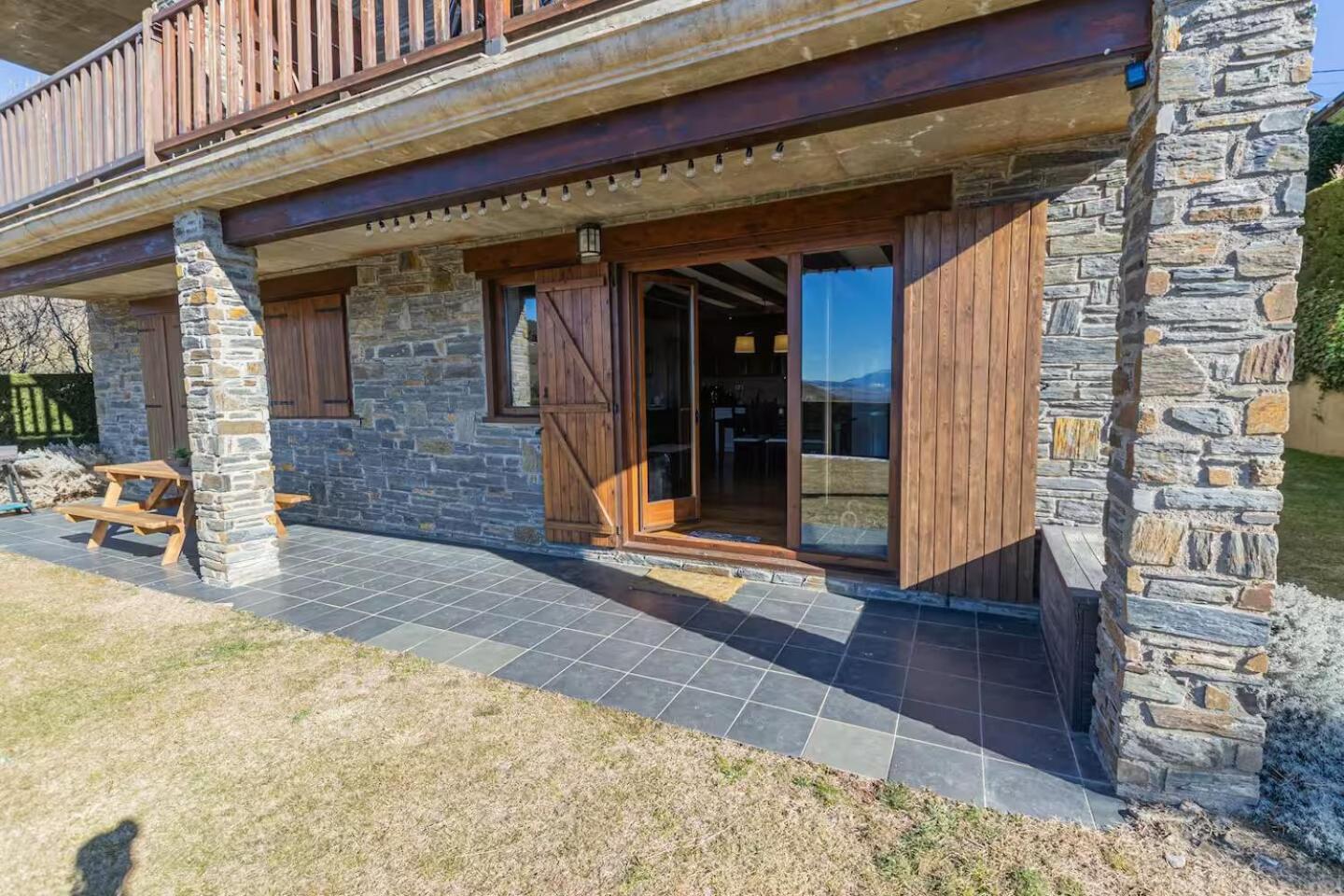 Apartament Les Costes Del Cadi Estavar エクステリア 写真